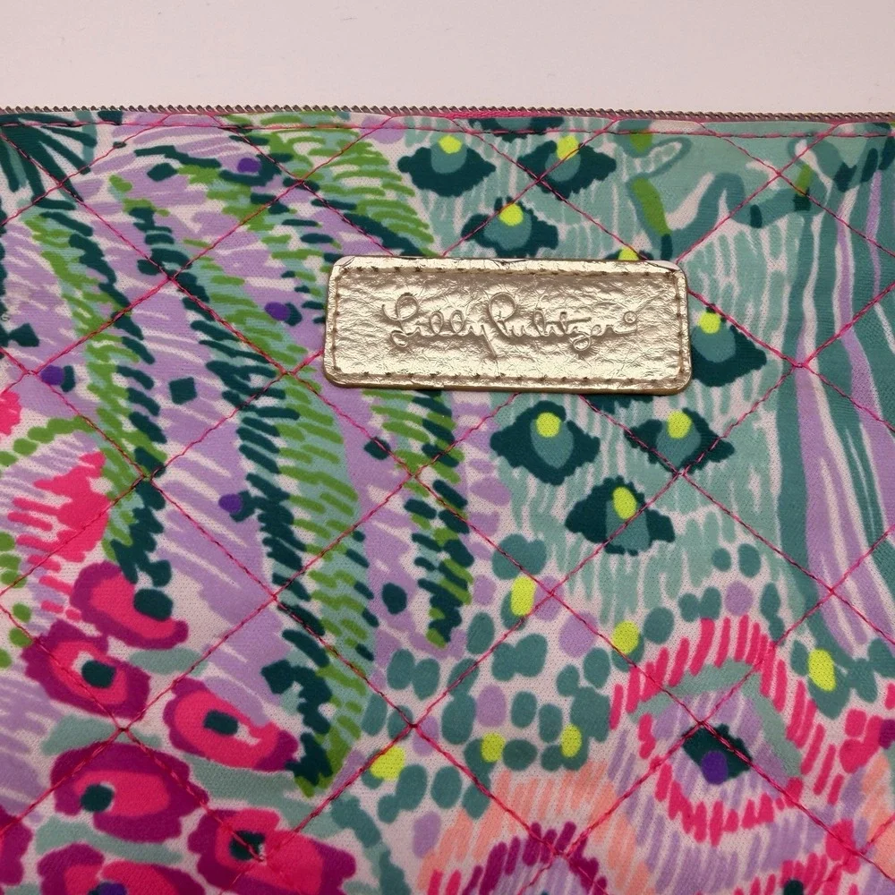 Lilly Pulitzer Quilted Pouch Banana Split Print‎ Bag Makeup Cosmetics Zip Top